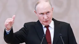Путин потребовал наладить работу интернета по «белым спискам» к 1 июля