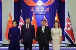 习近平致电感谢金正恩：两国关系进入历史新阶段